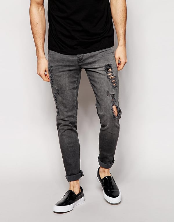 Skinny Jeans With Extreme Rips